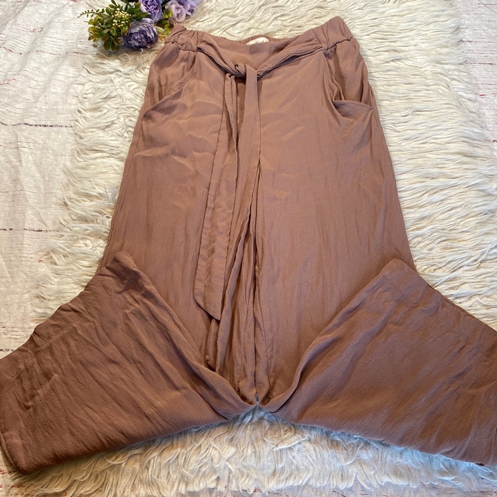 Aritzia Wilfred Faun Wide Leg Crop Pants sz XS